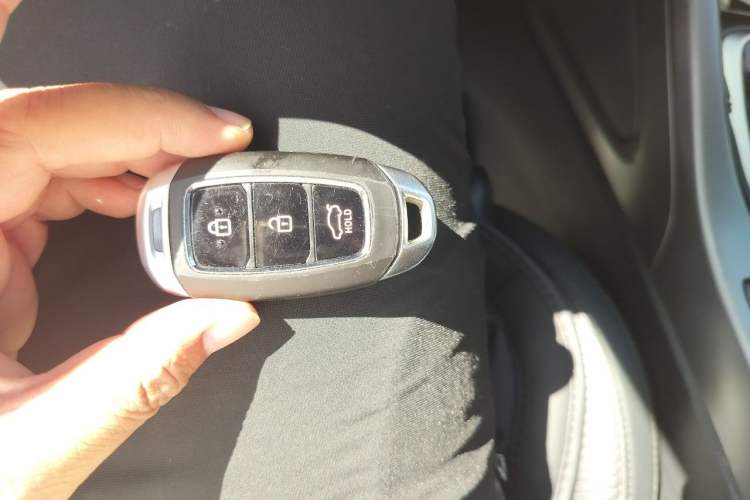 Used Hyundai Lafesta 2019 280TGDi Smart Speed Version China VI Standard Vehicle Key
