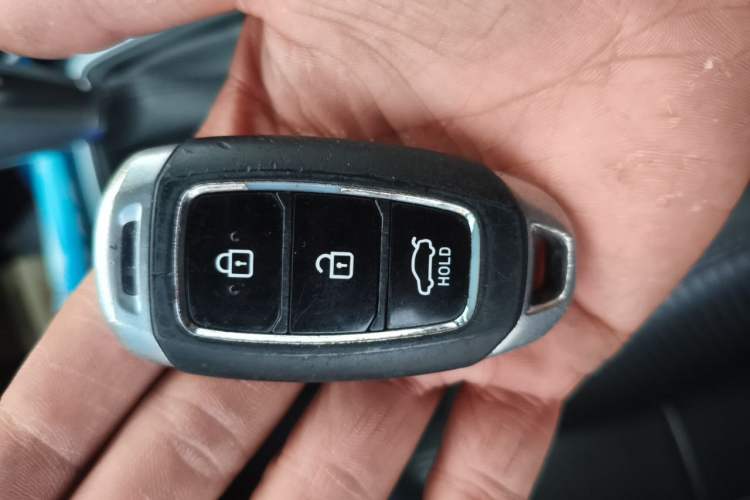 Used Hyundai Lafesta 2019 280TGDi Smart Speed Version China VI Standard Vehicle Key