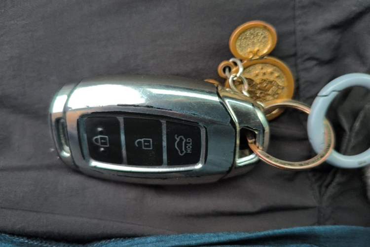 Used Hyundai Lafesta 2019 280TGDi Smart Speed Version China VI Standard Vehicle Key