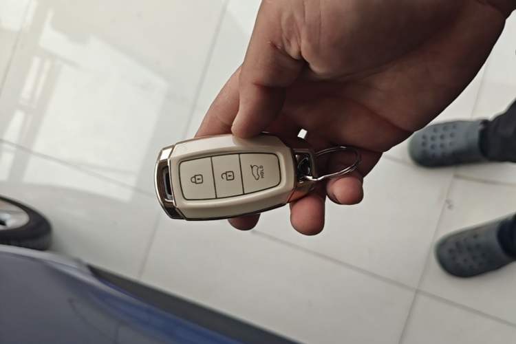 Used Hyundai Lafesta 2019 280TGDi Smart Speed Version China VI Standard Vehicle Key