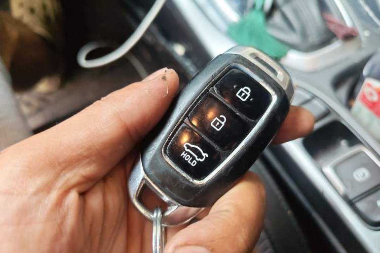 Used Hyundai Lafesta 2019 280TGDi Smart Speed Version China VI Standard Vehicle Key
