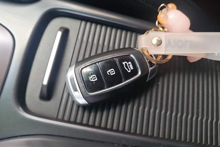 Used Hyundai Lafesta 2019 280TGDi Smart Speed Version China VI Standard Vehicle Key