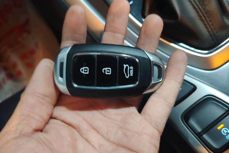 Used Hyundai Lafesta 2019 280TGDi Smart Speed Version China V Standard Vehicle Key