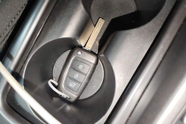 Used Hyundai Lafesta 2019 240TGDi Comfort Edition China V Standard Vehicle Key