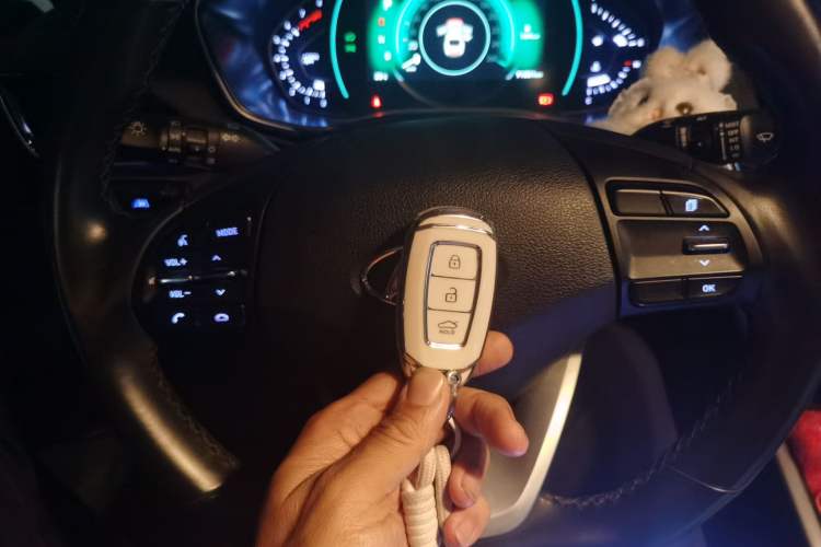 Used Hyundai Lafesta 2019 280TGDi Smart Edition China VI Standard Vehicle Key