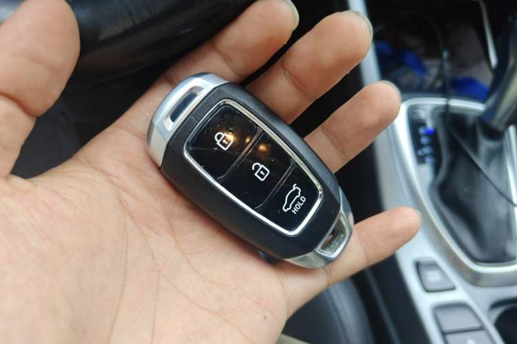 Used Hyundai Lafesta 2019 280TGDi Sport Edition China VI Vehicle Key