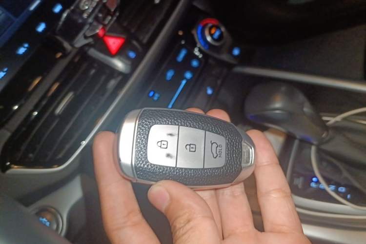 Used Hyundai Lafesta 2019 280TGDi Smart Speed Version China VI Standard Vehicle Key