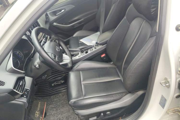 Used Hyundai Lafesta 2019 280TGDi Smart Speed Version China VI Standard Left Front Seat