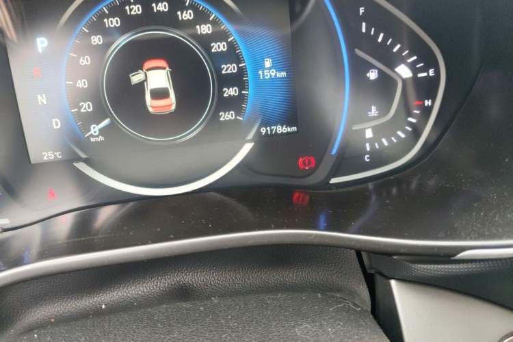 Used Hyundai Lafesta 2019 280TGDi Smart Speed Version China VI Standard Odometer Close Up