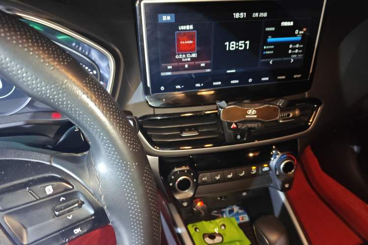 Used Hyundai Lafesta 2019 280TGDi Sport Edition China VI Audio And AC Panel