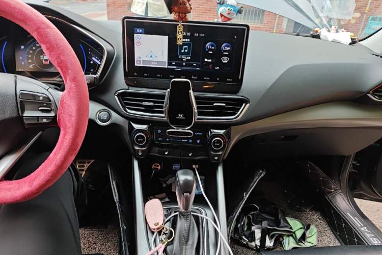 Used Hyundai Lafesta 2019 280TGDi Smart Speed Version China VI Standard Audio And AC Panel