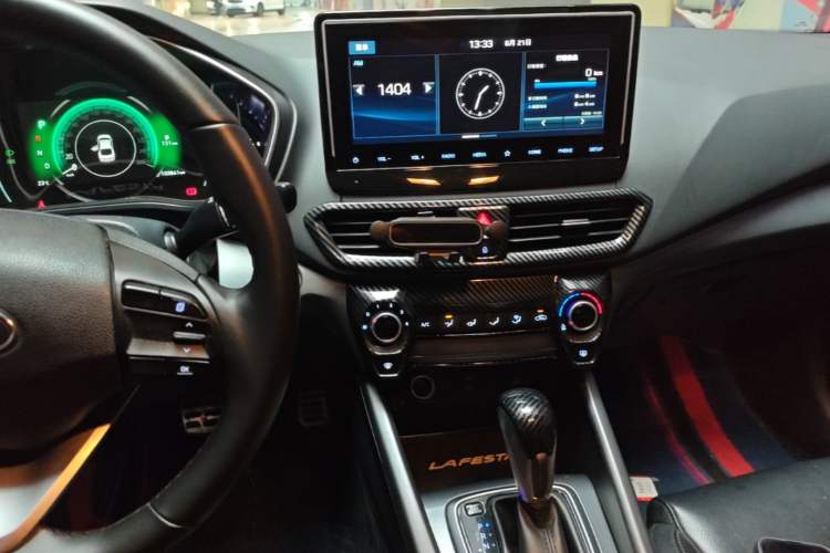 Used Hyundai Lafesta 2019 280TGDi Sport Edition China VI Audio And AC Panel