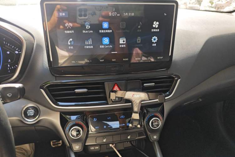 Used Hyundai Lafesta 2019 280TGDi Smart Edition China VI Standard Audio And AC Panel