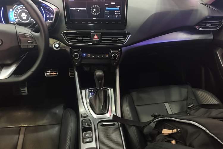 Used Hyundai Lafesta 2019 280TGDi Sport Edition China VI Audio And AC Panel