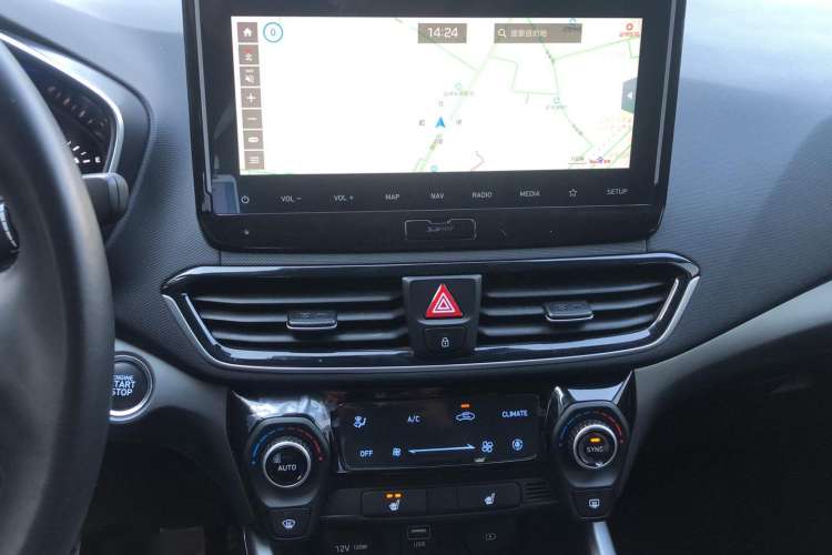 Used Hyundai Lafesta 2019 280TGDi Smart Edition China VI Standard Audio And AC Panel