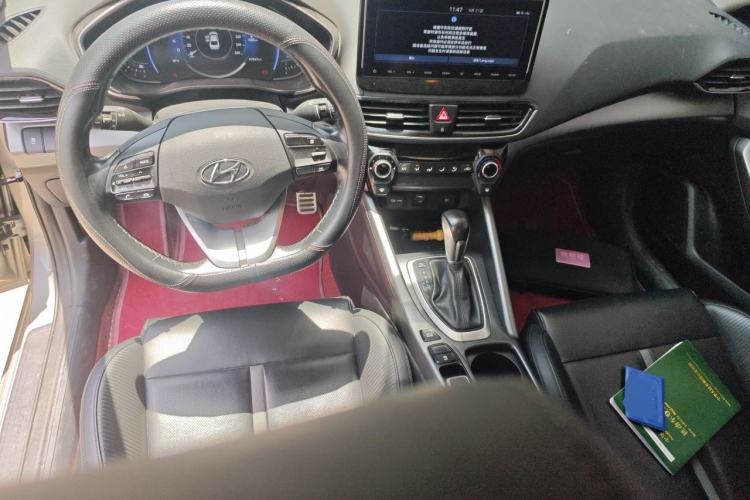 Used Hyundai Lafesta 2019 280TGDi Sport Edition China VI Center Console