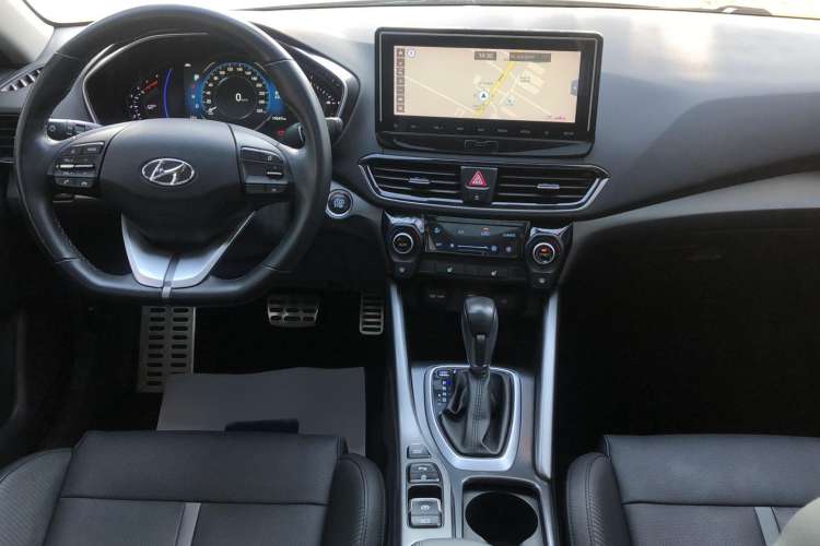 Used Hyundai Lafesta 2019 280TGDi Smart Edition China VI Standard Center Console