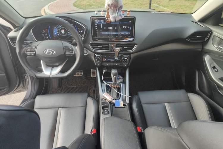 Used Hyundai Lafesta 2019 280TGDi Smart Speed Version China V Standard Center Console