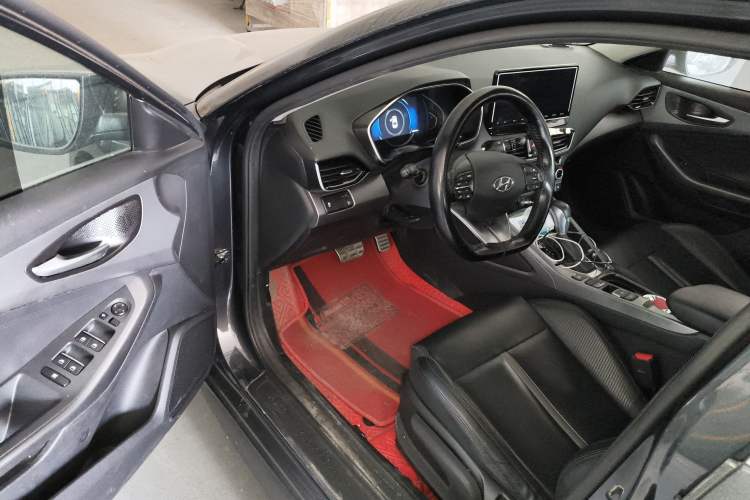 Used Hyundai Lafesta 2019 280TGDi Sport Edition China VI Driver Seat