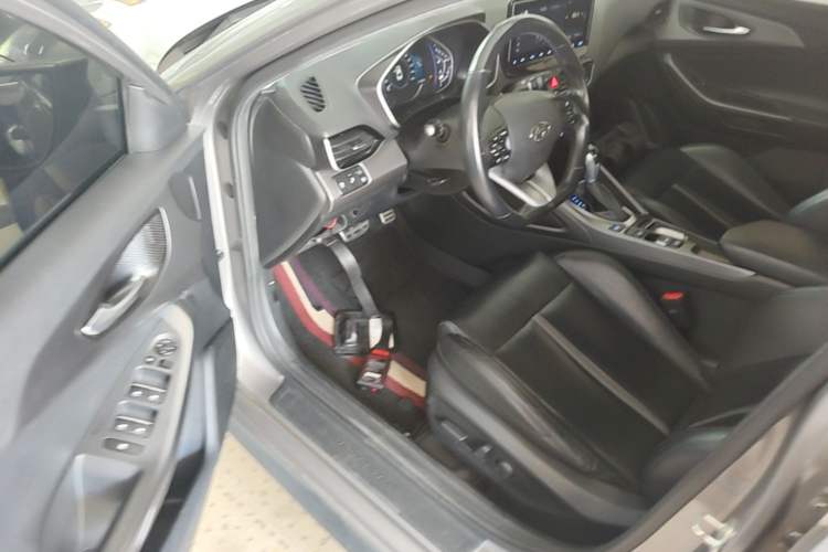 Used Hyundai Lafesta 2019 280TGDi Smart Speed Version China V Standard Driver Seat