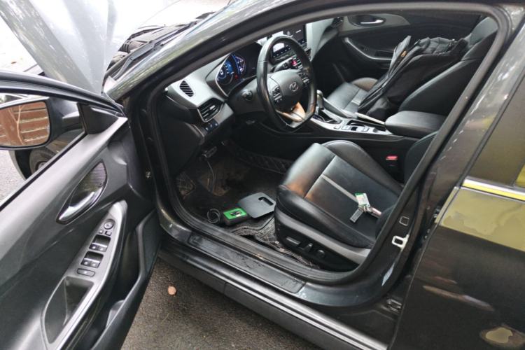 Used Hyundai Lafesta 2019 280TGDi Smart Speed Version China VI Standard Driver Seat