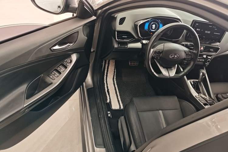 Used Hyundai Lafesta 2019 280TGDi Sport Edition China VI Driver Seat
