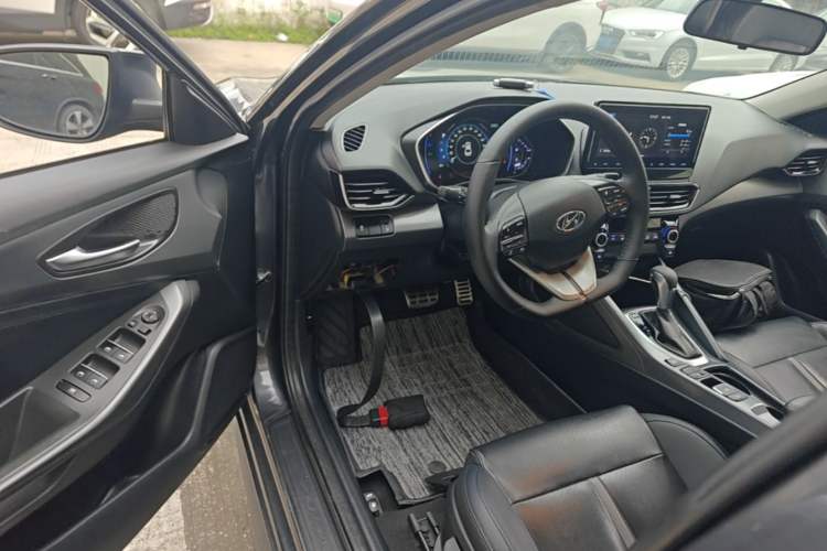 Used Hyundai Lafesta 2019 280TGDi Sport Edition China VI Driver Seat