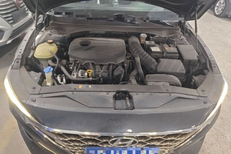 Used Hyundai Lafesta 2019 280TGDi Smart Speed Version China VI Standard Engine Bay
