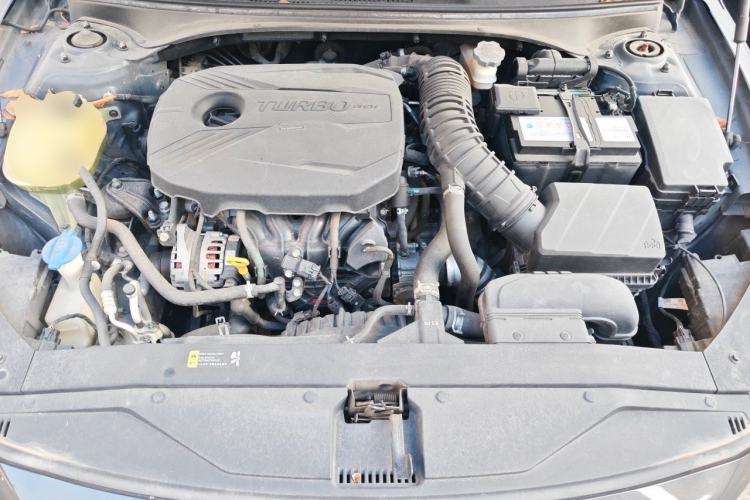 Used Hyundai Lafesta 2019 280TGDi Smart Speed Version China VI Standard Engine Bay