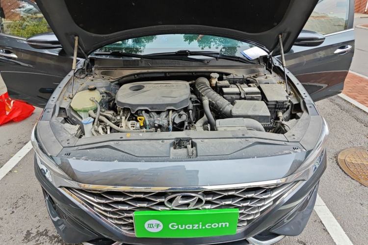 Used Hyundai Lafesta 2019 280TGDi Smart Speed Version China VI Standard Engine Bay