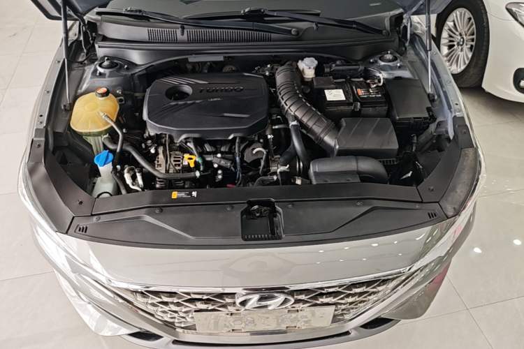 Used Hyundai Lafesta 2019 280TGDi Sport Edition China VI Engine Bay