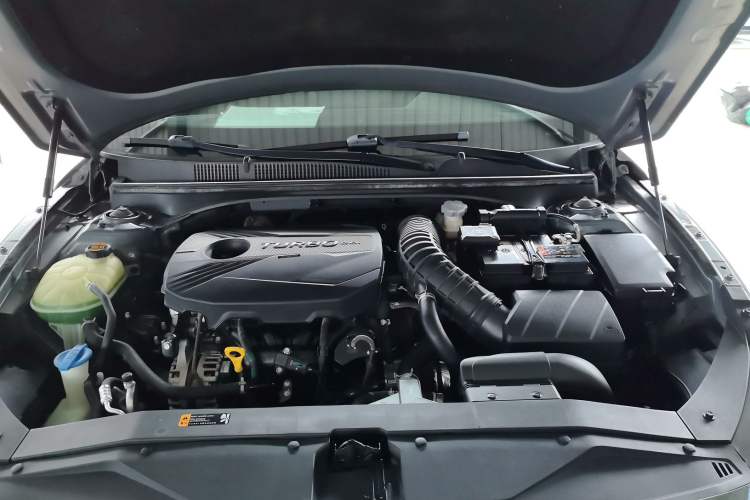 Used Hyundai Lafesta 2019 280TGDi Sport Edition China VI Engine Bay