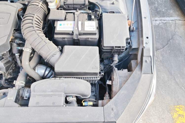 Used Hyundai Lafesta 2019 280TGDi Smart Speed Version China VI Standard Engine Bay Left