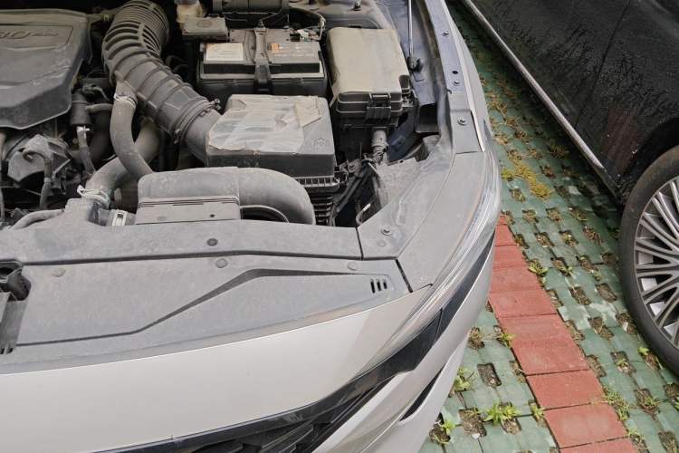 Used Hyundai Lafesta 2019 280TGDi Smart Speed Version China VI Standard Engine Bay Left