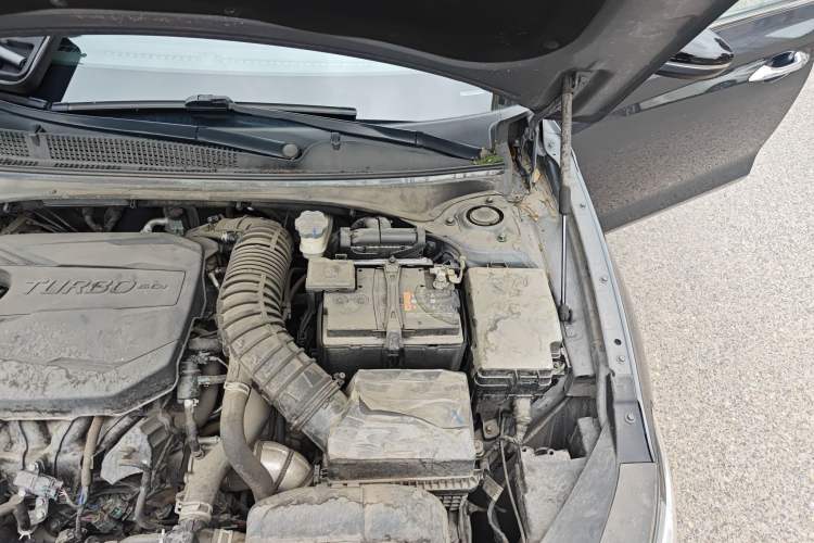 Used Hyundai Lafesta 2019 280TGDi Smart Edition China VI Standard Engine Bay Left