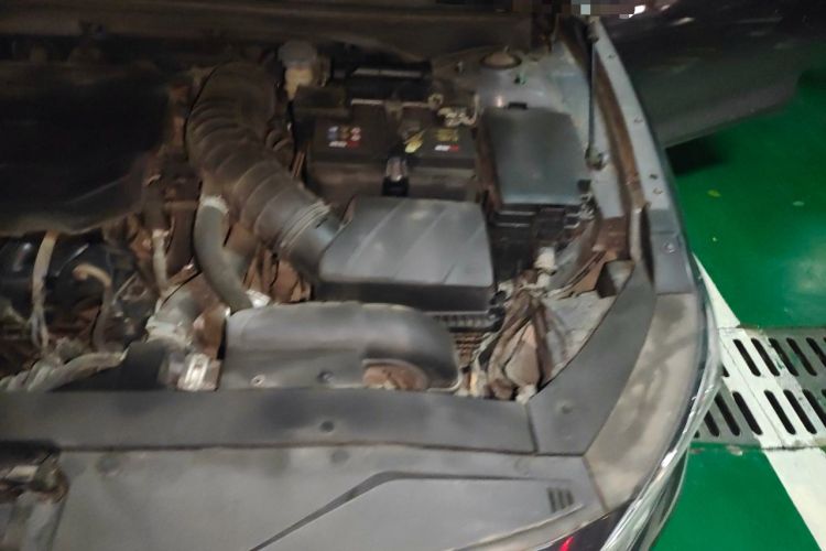 Used Hyundai Lafesta 2019 280TGDi Smart Speed Version China V Standard Engine Bay Left