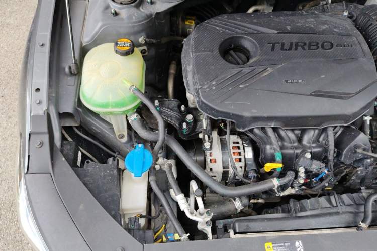 Used Hyundai Lafesta 2019 280TGDi Smart Speed Version China V Standard Engine Bay Right
