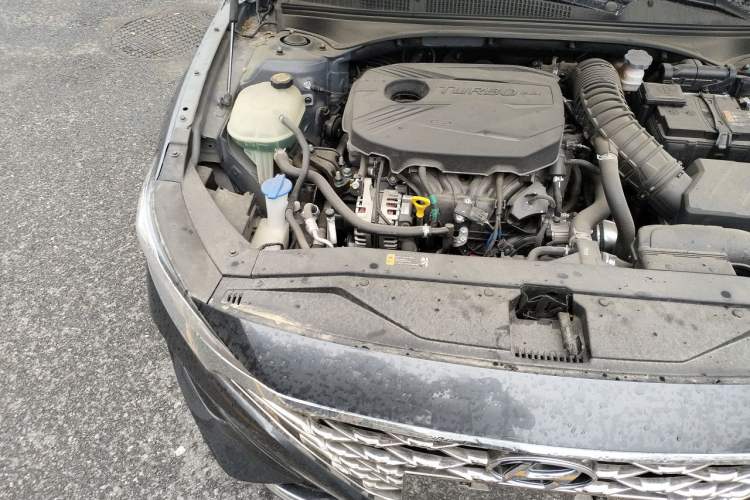 Used Hyundai Lafesta 2019 280TGDi Smart Edition China VI Standard Engine Bay Right