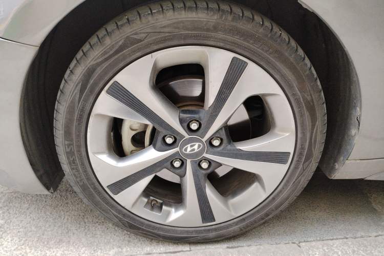 Used Hyundai Lafesta 2019 280TGDi Smart Speed Version China VI Standard Exterior 3