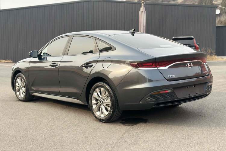 Used Hyundai Lafesta 2019 240TGDi Comfort Edition China V Standard Exterior 3