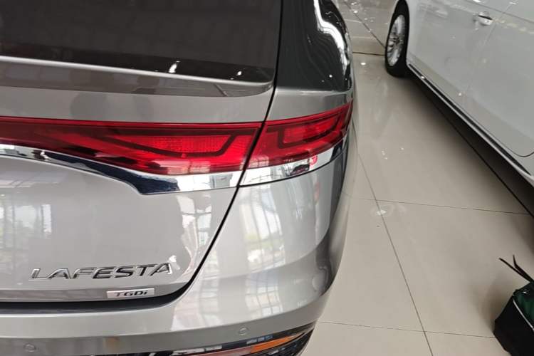Used Hyundai Lafesta 2019 280TGDi Sport Edition China V Standard Exterior 3