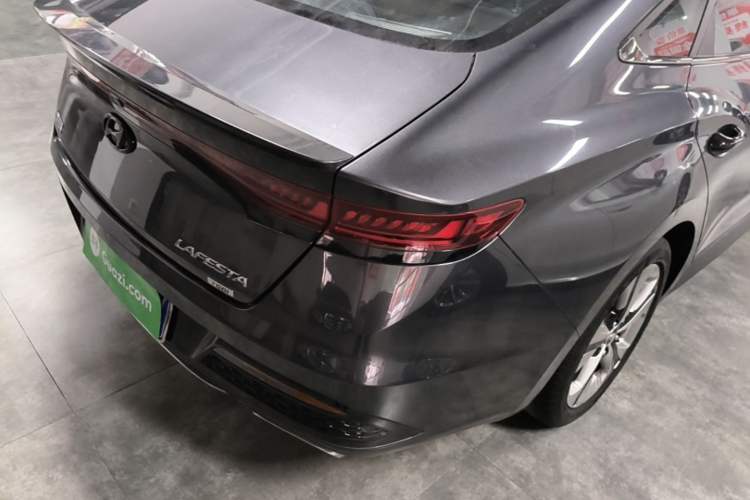 Used Hyundai Lafesta 2019 280TGDi Smart Speed Version China VI Standard Exterior 3