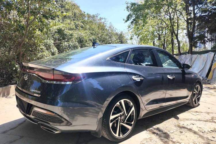 Used Hyundai Lafesta 2019 280TGDi Smart Edition China VI Standard Exterior 6