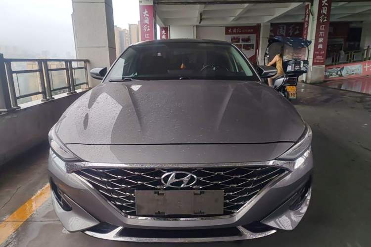 Used Hyundai Lafesta 2019 280TGDi Smart Speed Version China VI Standard Front