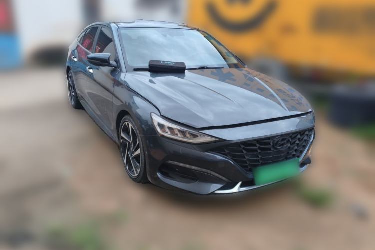 Used Hyundai Lafesta 2019 280TGDi Smart Edition China VI Standard Front Right 45 Deg