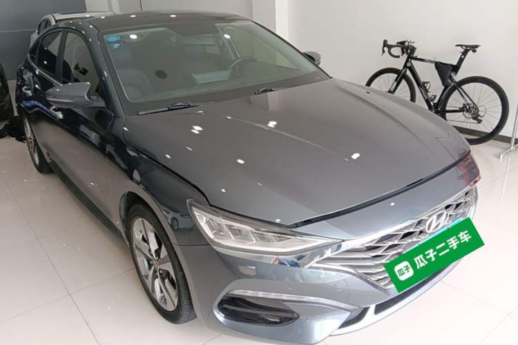 Used Hyundai Lafesta 2019 280TGDi Smart Speed Version China VI Standard Front Right 45 Deg