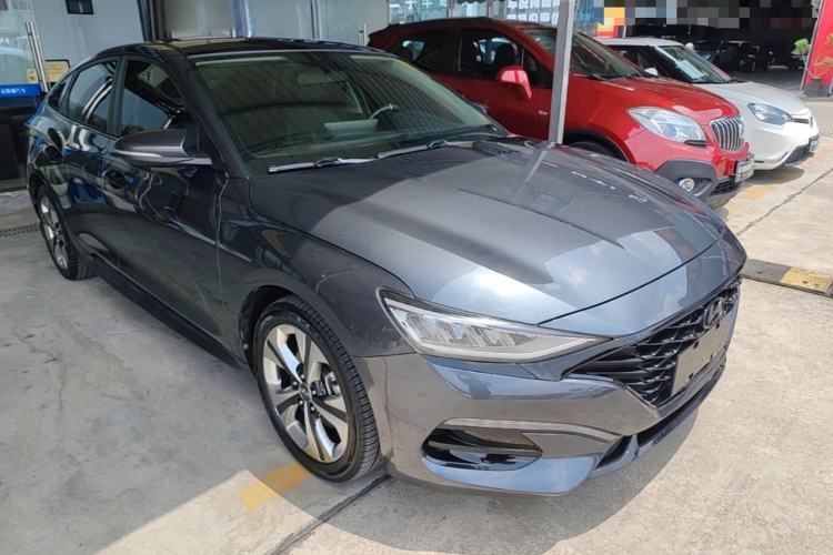 Used Hyundai Lafesta 2019 280TGDi Smart Speed Version China VI Standard Front Right 45 Deg