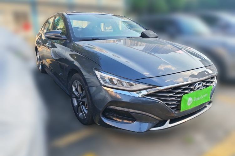 Used Hyundai Lafesta 2019 280TGDi Smart Speed Version China VI Standard Front Right 45 Deg