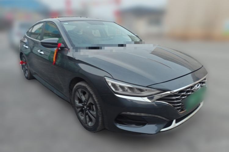 Used Hyundai Lafesta 2019 280TGDi Sport Edition China VI Front Right 45 Deg