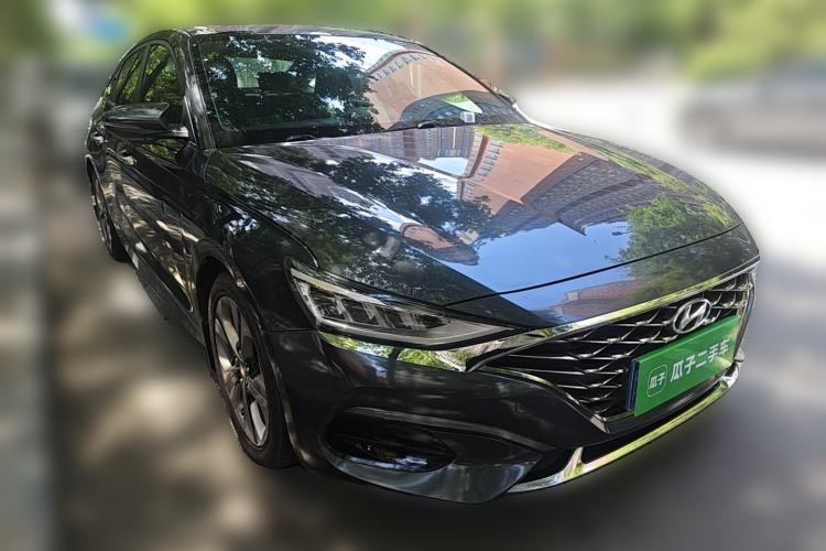 Used Hyundai Lafesta 2019 280TGDi Smart Speed Version China VI Standard Front Right 45 Deg